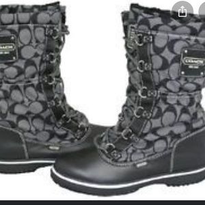 Coach snow boots